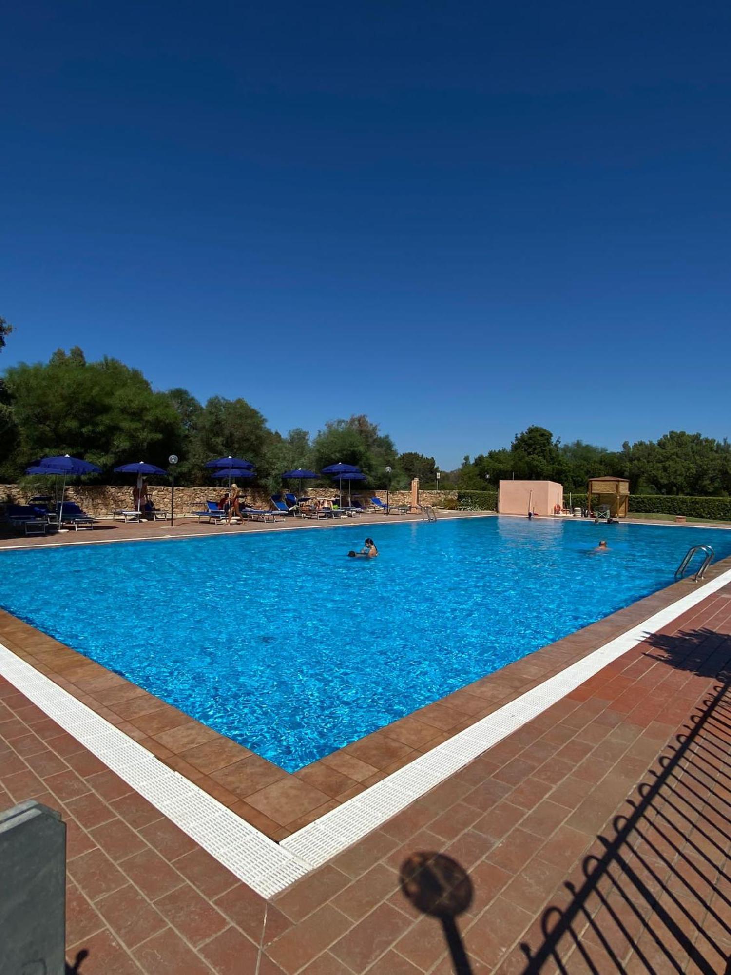 Villa Ampio Trilocale Sul Golfo Di Marinella Marinella  Exterior foto